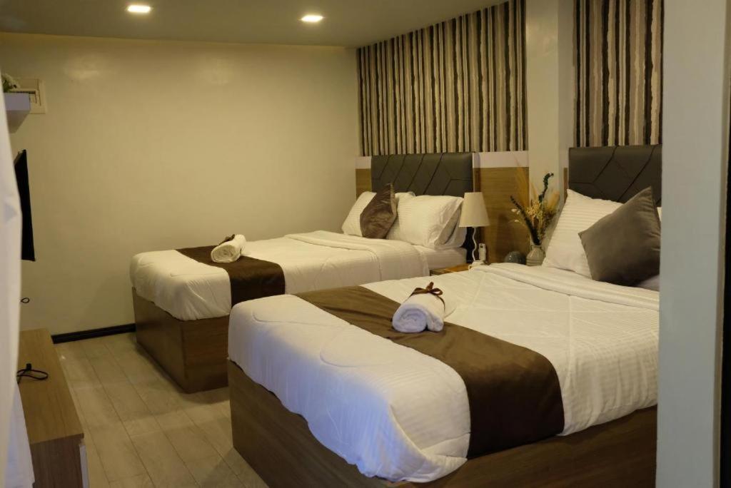 Vieda Hotel Caticlan Extérieur photo